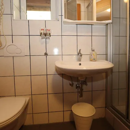 Bergheimat L Tatil Evi Huben (Imst)